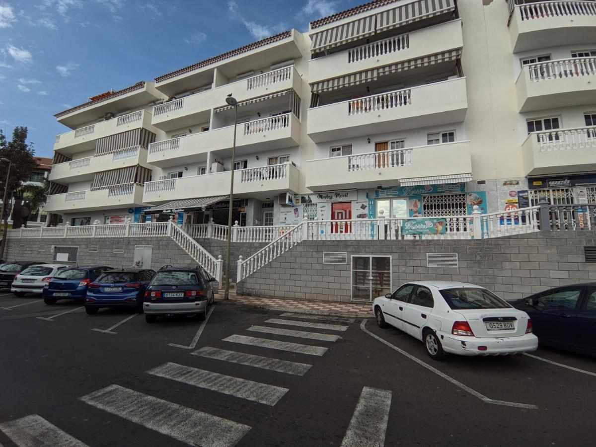 Apartamento "La Livenza" En El Centro De Adeje Con Garaje Privado Apartman Costa Adeje  Kültér fotó
