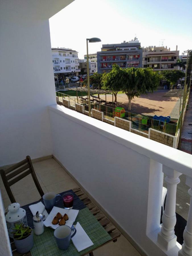 Apartamento "La Livenza" En El Centro De Adeje Con Garaje Privado Apartman Costa Adeje  Kültér fotó