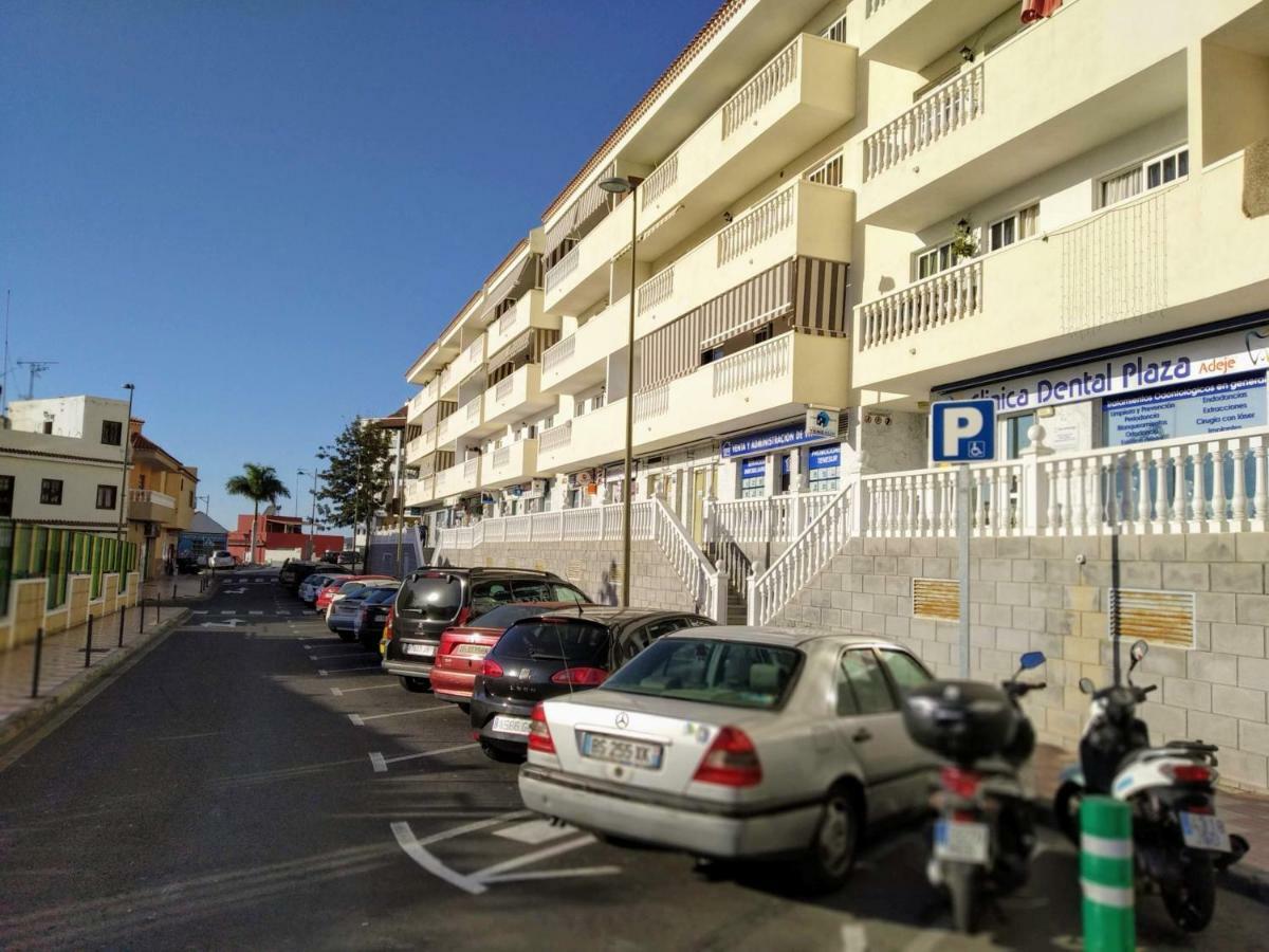 Apartamento "La Livenza" En El Centro De Adeje Con Garaje Privado Apartman Costa Adeje  Kültér fotó